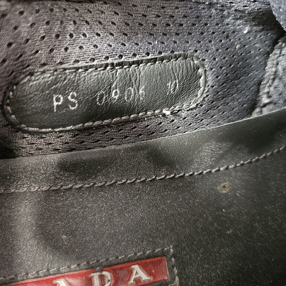 Prada Designer Men's Colorblock Burgundy Shoes - Picture 14 of 15
